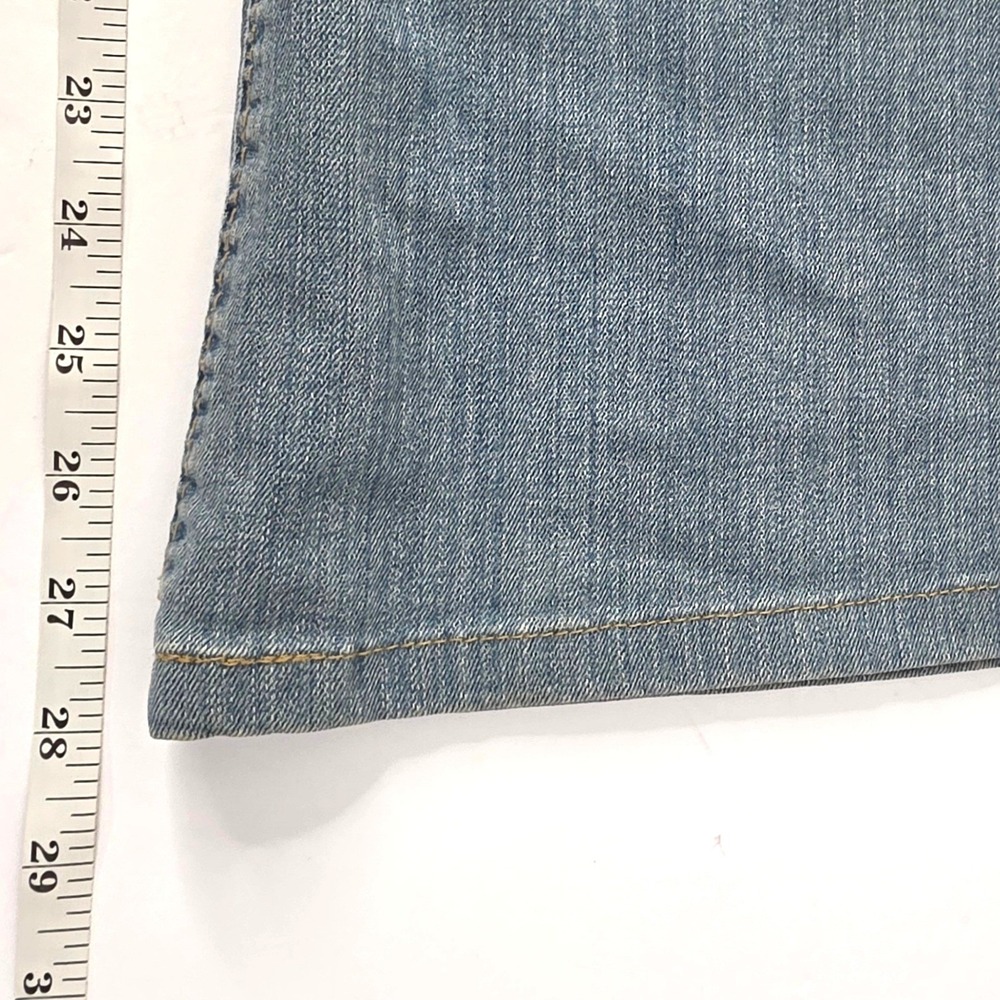 Levis 518 Bootcut Jeans Womens 11 Medium Wash Blue Denim Mid Rise Stretch - Picture 9 of 16